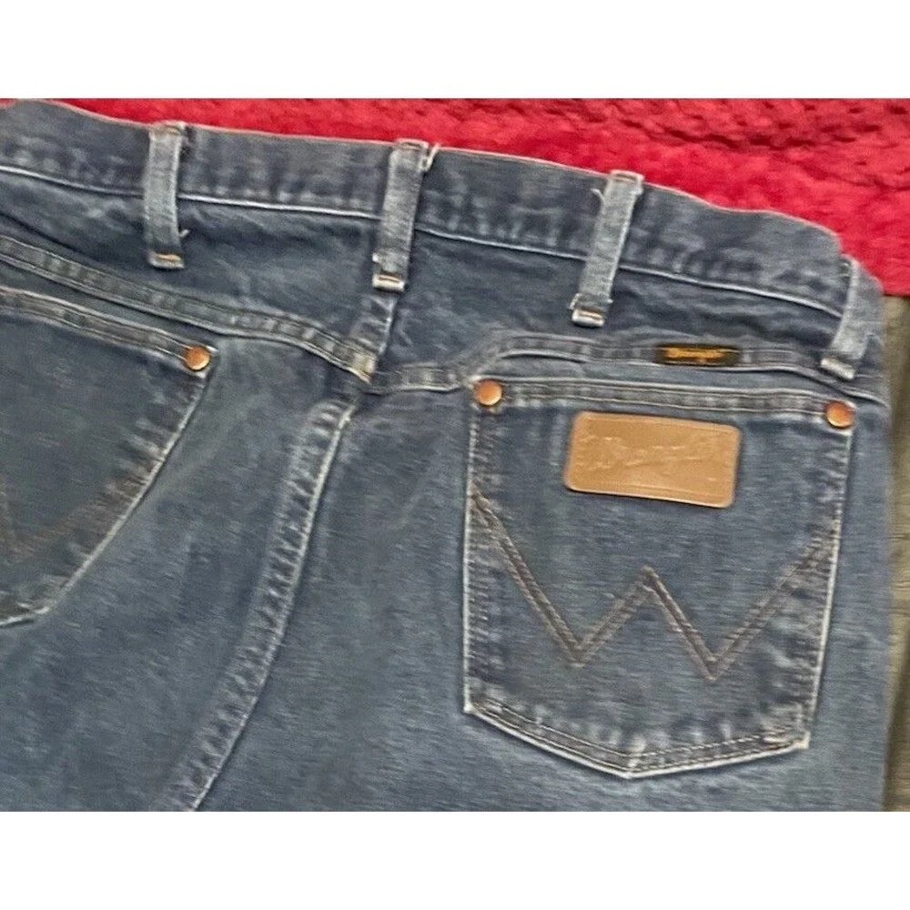 Mens Vintage WRANGLER 34x32” WORK Jeans Straight Medium Wash 13MWZ USA